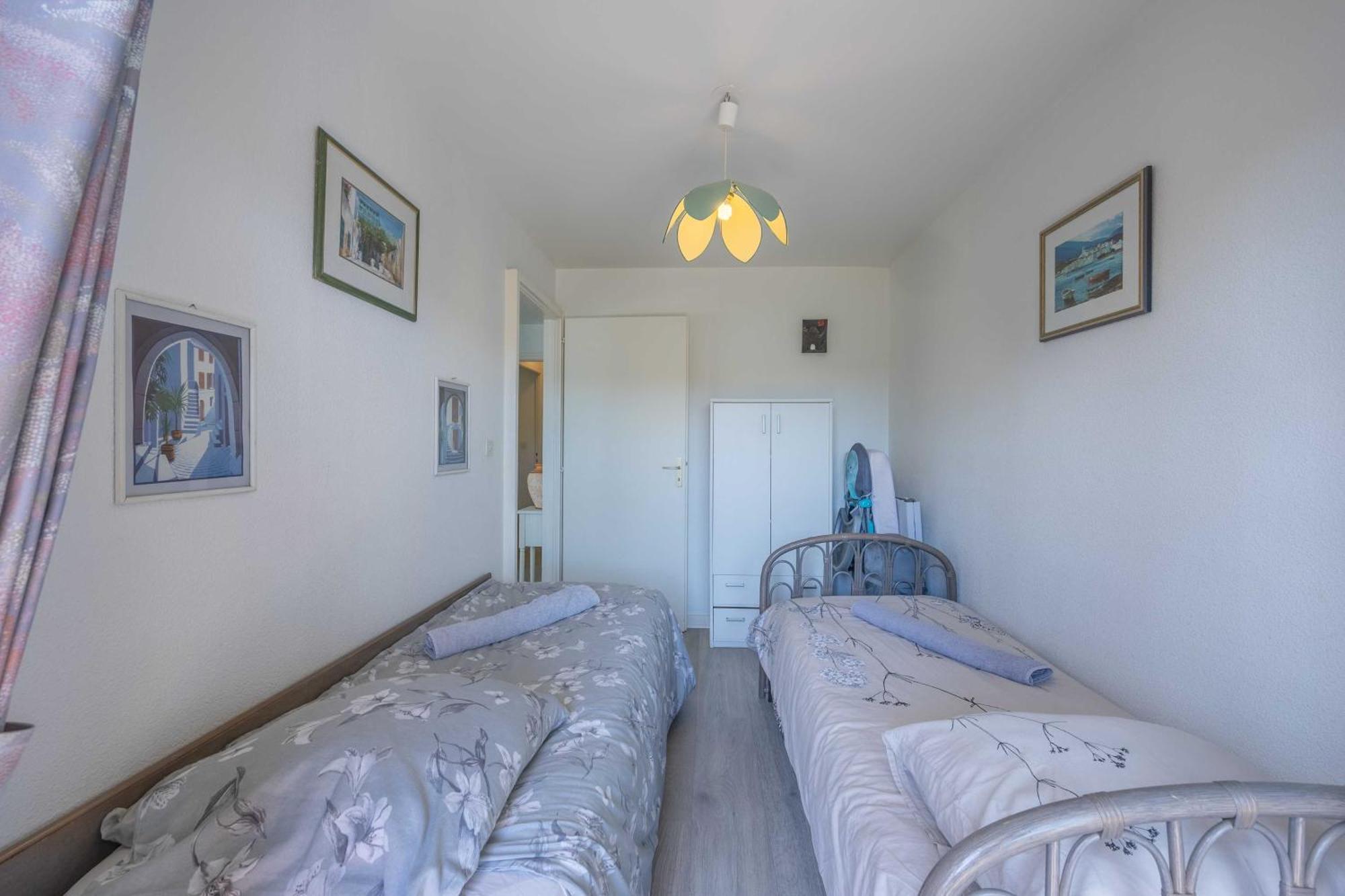 Apartment With Parking And Balcony Near The Beach Deauville Exterior photo